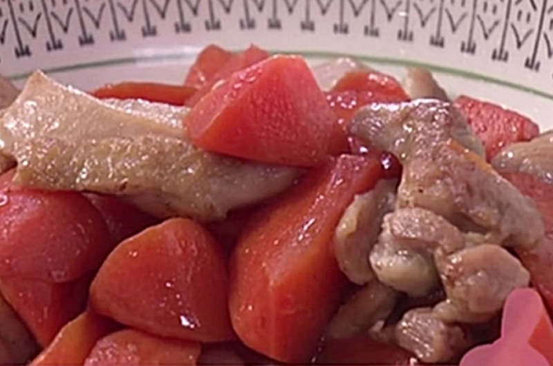 春にんじんと鶏肉の炒め煮