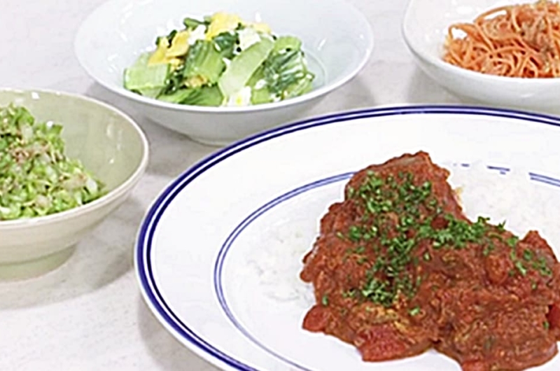 さば缶とトマト缶のカレー＆野菜の小鉢3種（山脇りこ）