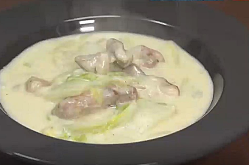 鶏肉と白菜のトロトロシチュー（フライパン1つでワンパンご飯：リュウジ）