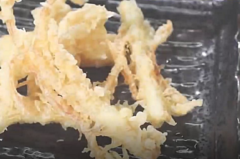 さきいかの天ぷら（コンビニ食材でワンランクUP！炊き込みご飯：藤井恵）