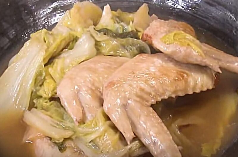 白菜と鶏手羽の旨辛煮